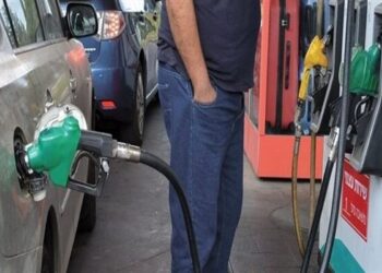 نقشه دولت و مجلس برای افزایش قیمت بنزین