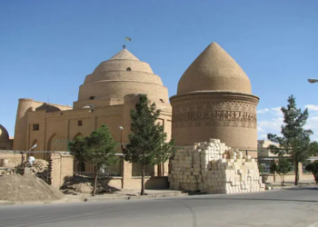 برج مهم و زیبای چهل دختر در دامغان