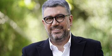 کناره گیری محمدرضا شهبازی از تلویزیون در اعتراض به بازگشت رشیدپور