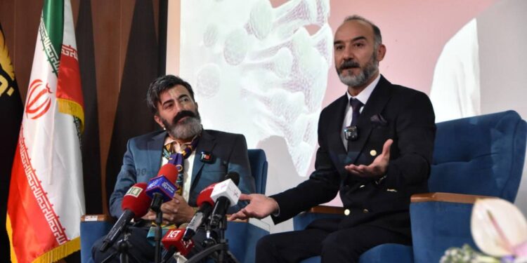 یک ایرانی رکورد جهانی طولانی ترین مستند ویدیویی از مسیر زندگی را ثبت کرد