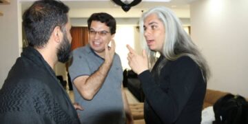 موزیک ویدیو عشق اثری عاشقانه و احساسی با صدایی از جنس آرامش آماده پخش میباشد