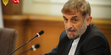 نگاه ما باید به سمت بهره‌وری در صنعت نفت باشد (+فیلم)