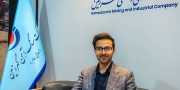 عیار بالای محصولات دلیل اقبال مشتریان خارجی به گهر زمین است (+فیلم)