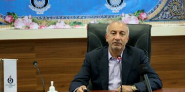 دستیابی پالایشگاه بندرعباس به دانش تولید روغن‌های گروه ۲ و ۳ و ثبت دانش فنی تولید کک اسفنجی توسط پژوهشگاه صنعت نفت (+فیلم)