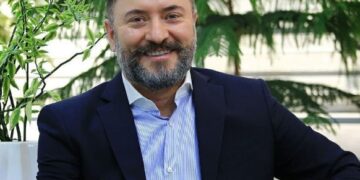 مدیرعامل بیمه تعاون، راهکار‌های توسعه صنعت بیمه در ایران را مطرح کرد