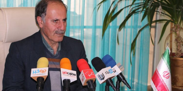 استفاده از مشاور نخبه در کمیسیون ها با رای مردمی الزامی است