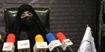 فاطمه شهیدی: در جشنواره شکوه حجاب از روزه اولی ها تکریم و تشویق خواهیم کرد